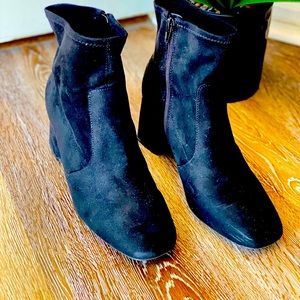 Women’s Kelly & Katie black suede sock booties. Size 7.5.